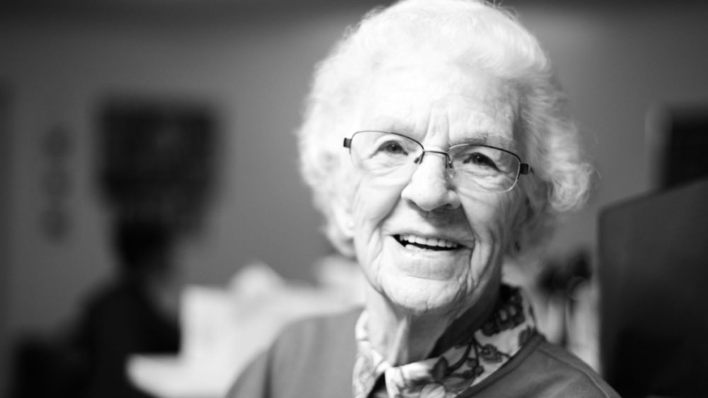 7 Ways Photo Organizers Can Help Seniors